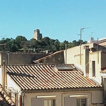 Le Calme Au Coeur De La Nimes